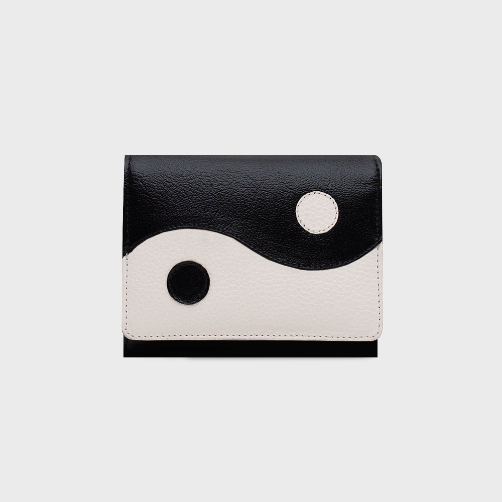 BILLETERA B LUCKY YIN YANG HUESO NEGRO