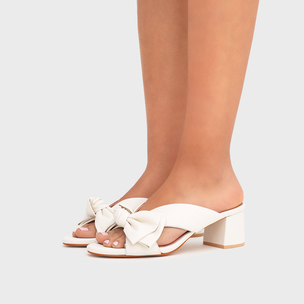 ADRIANA MIDI HUESO