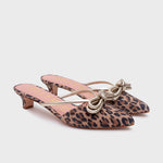 Cargue la imagen en el visor de la galería, ANYA MULE MIDI LEOPARDO

