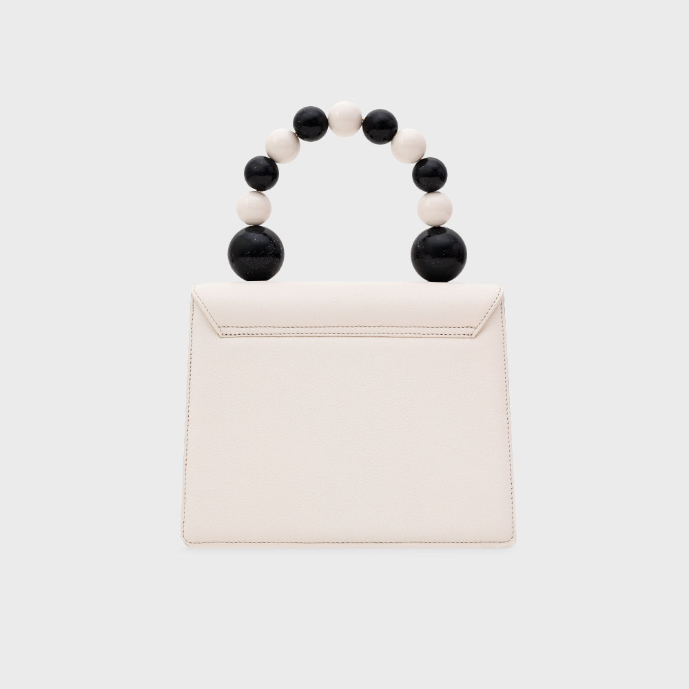 ARIA BEADED LUNCH BAG HUESO NEGRO