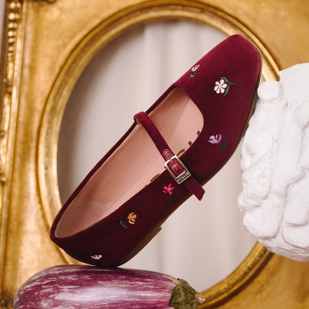 BLOSSOM FLAT MORA
