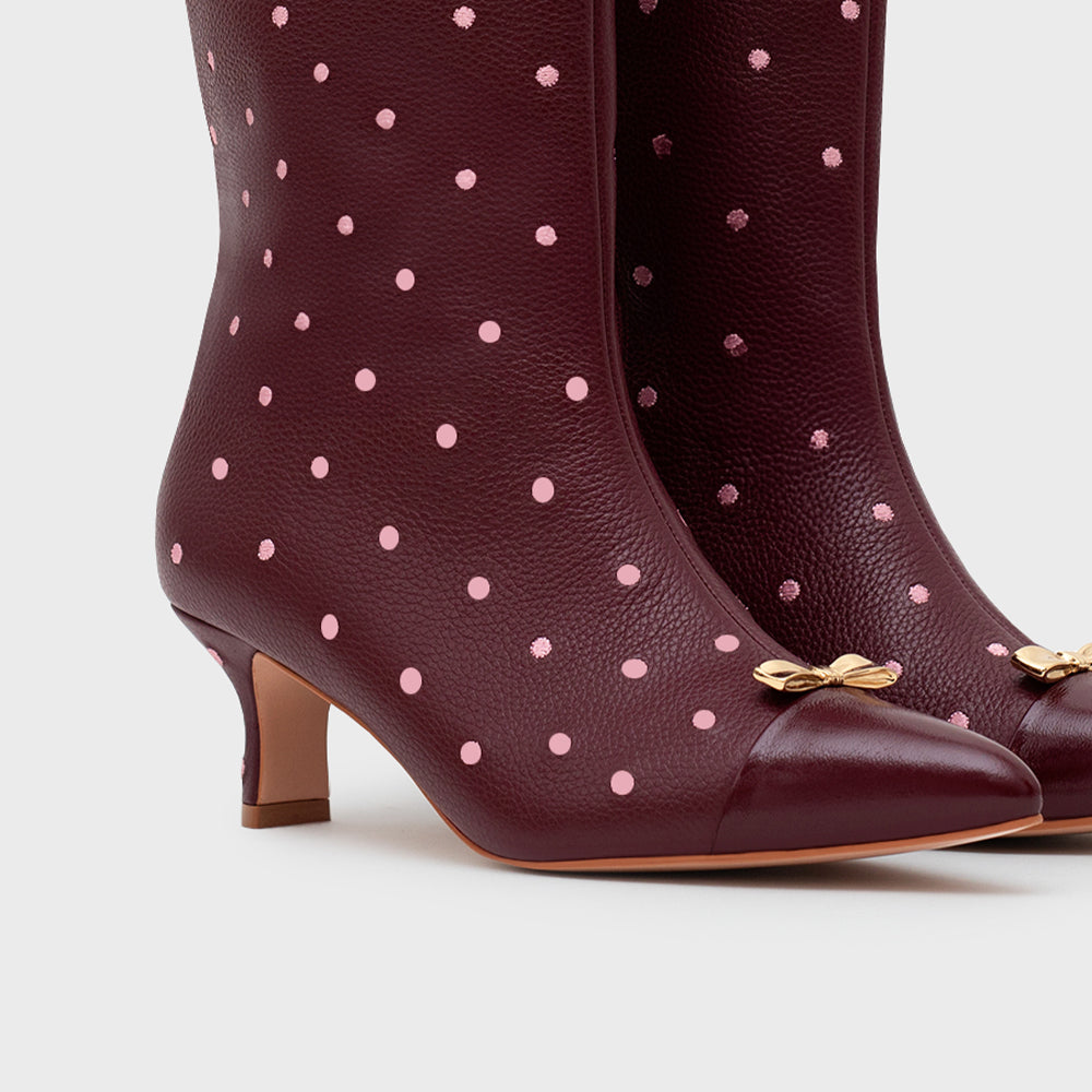 BOTA NADIRA BORGOÑA