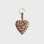 Cargue la imagen en el visor de la galería, CHARM BUTRICH HEART LEOPARDO
