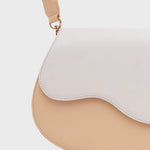 Cargue la imagen en el visor de la galería, TINA CLAM BAG AMARILLO