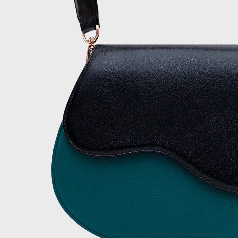 TINA CLAM BAG JADE