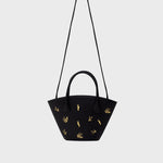 Cargue la imagen en el visor de la galería, FLAVIA TRAPEZE BAG NEGRO
