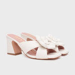 Cargue la imagen en el visor de la galería, GARDENIA PUMP HUESO
