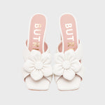 Cargue la imagen en el visor de la galería, GARDENIA PUMP HUESO
