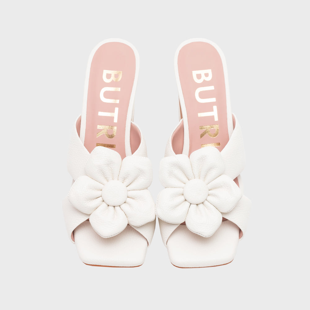 GARDENIA PUMP HUESO