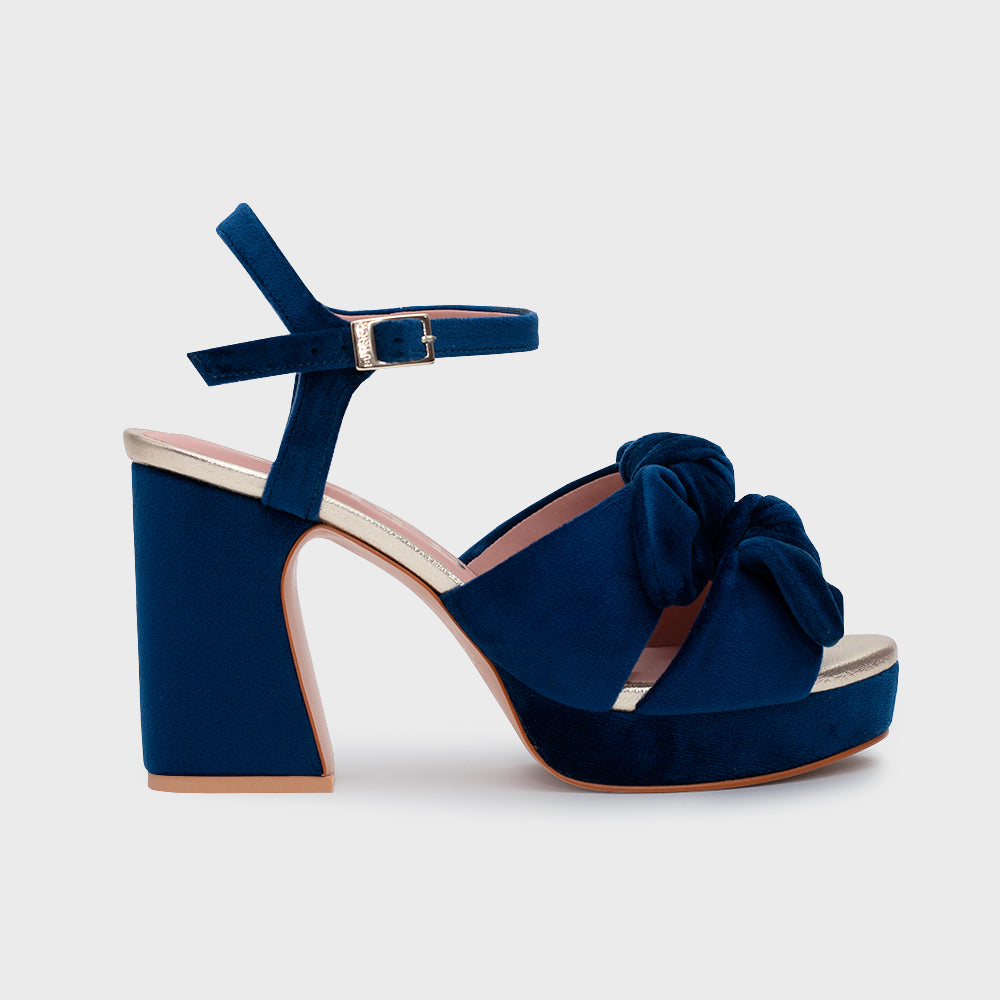 ILIANA PLATAFORMA AZUL