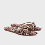 Cargue la imagen en el visor de la galería, LENA FLAT LEOPARDO
