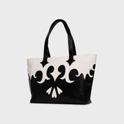 LUCKY HEARTS TOTE BAG BLANCO Y NEGRO