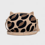 Cargue la imagen en el visor de la galería, MAXI OVAL BAG VERMUT CAT CREMA
