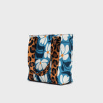 Cargue la imagen en el visor de la galería, MINI BAG CAMELIA AZUL
