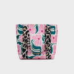 Cargue la imagen en el visor de la galería, MINI BAG CAMELIA ROSA
