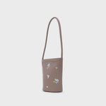 Cargue la imagen en el visor de la galería, BLUEBERRY BUCKET BAG CAFÉ