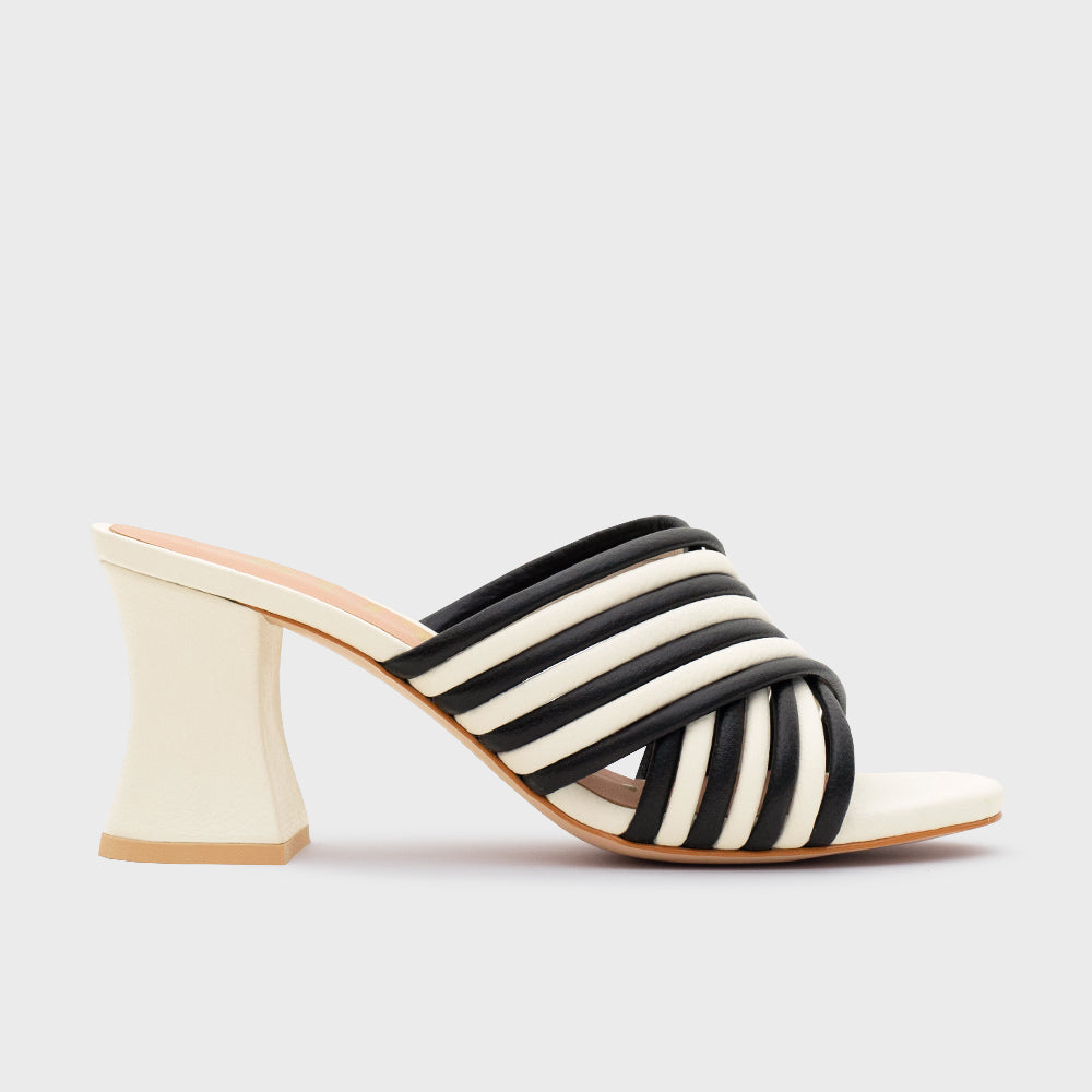 MARGARET SUMMER PUMP HUESO NEGRO