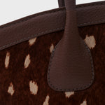 Cargue la imagen en el visor de la galería, SASKIA TRAPEZE BAG MARRÓN