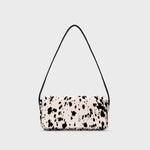Cargue la imagen en el visor de la galería, ANIKA FLAP BAG HUESO NEGRO - Butrich Perú