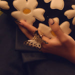 Cargue la imagen en el visor de la galería, ANILLO BUTTERFLY NEGRO - Butrich Perú