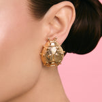 Cargue la imagen en el visor de la galería, ARETE LADYBUG DORADO