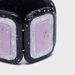 Cargue la imagen en el visor de la galería, BRAZALETE CORDELIA NEGRO LILA BLANCO - Butrich Perú