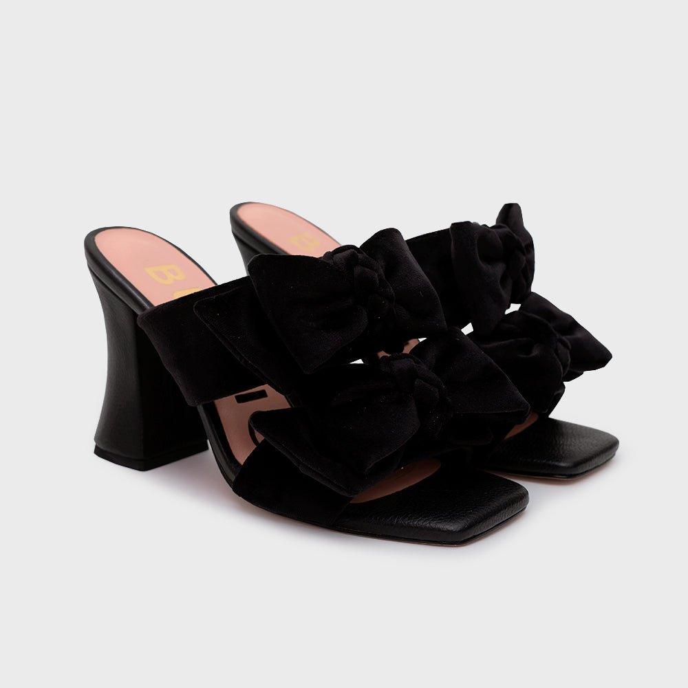 EIRA PUMP NEGRO - Butrich Perú