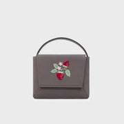 FLAP HANDBAG STRAWBERRY SUNDAE MARRÓN - Butrich Perú