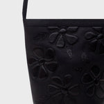 Cargue la imagen en el visor de la galería, JANIA BUCKET BAG NEGRO