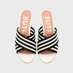 Cargue la imagen en el visor de la galería, MARGARET SUMMER PUMP HUESO NEGRO - Butrich Perú