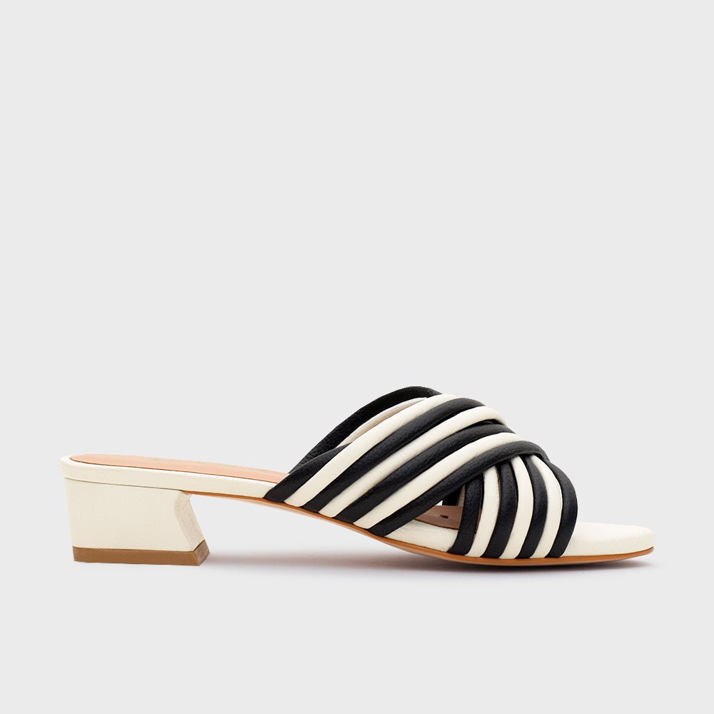 MARGARET SUMMER SLIDE HUESO NEGRO - Butrich Perú