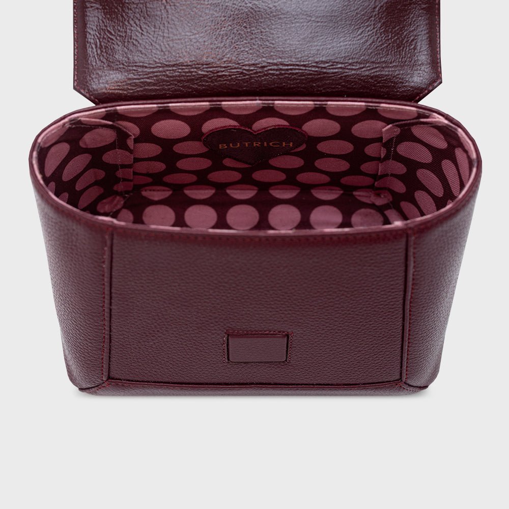 NADIRA FLAP HAND BAG BORGOÑA - Butrich Perú