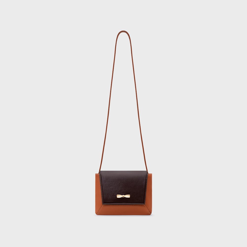 NADIRA FLAP HAND BAG COBRE - Butrich Perú