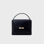 Cargue la imagen en el visor de la galería, NADIRA FLAP HAND BAG NEGRO - Butrich Perú