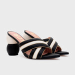 Cargue la imagen en el visor de la galería, ORNELLA PUMP NEGRO - Butrich Perú